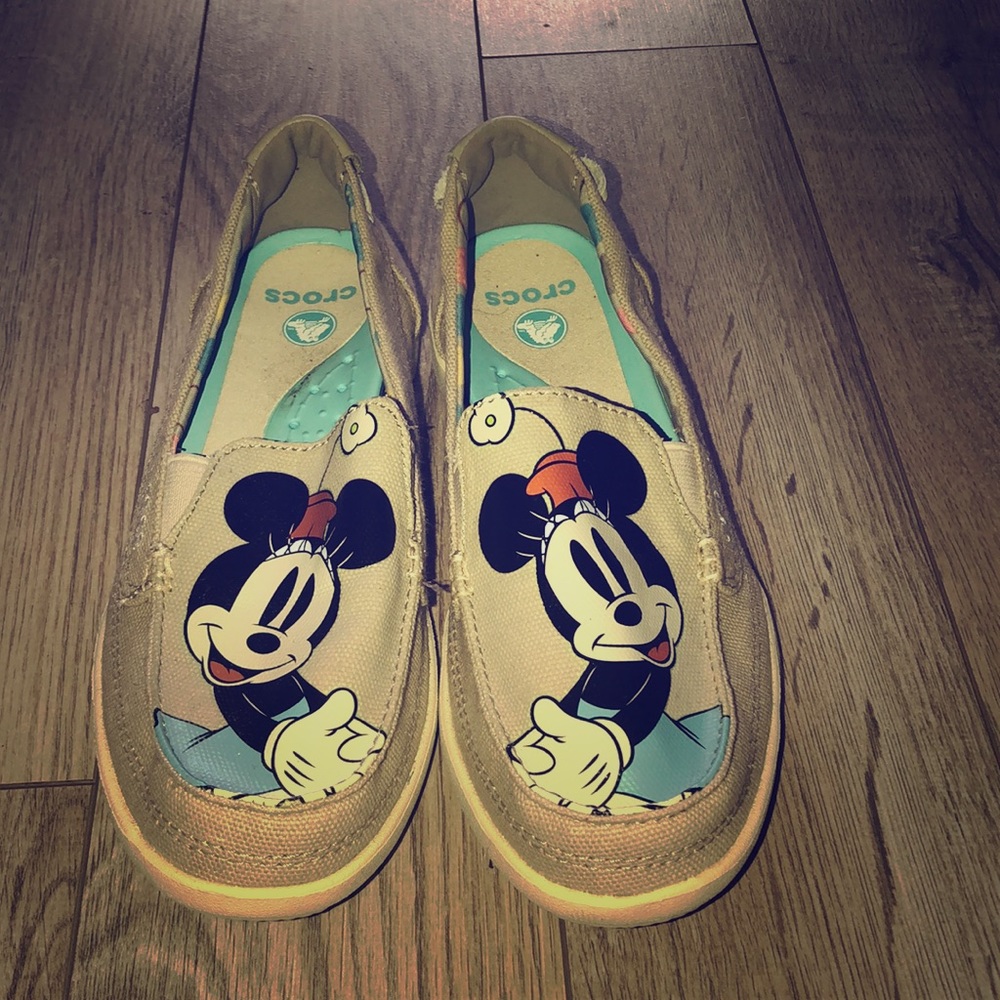 Crocs Minnie Mouse Sneakers